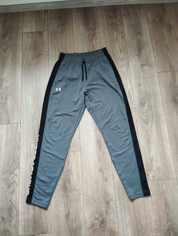 Tepláky Under Armour