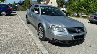 VOLKSWAGEN PASSAT HIGHLINE 1,9 TDI - 1