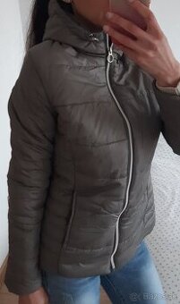 Siva prechodna bunda