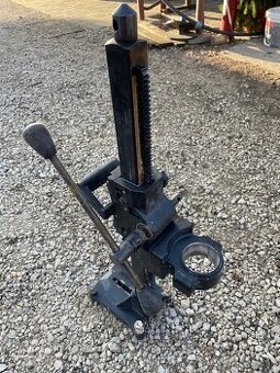 Predám stojan na jadrovú vŕtačku - 1