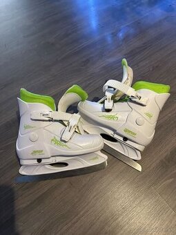 Detské - dámske nastaviteľné korčule na lad