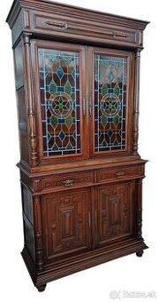 Starožitný nabytok