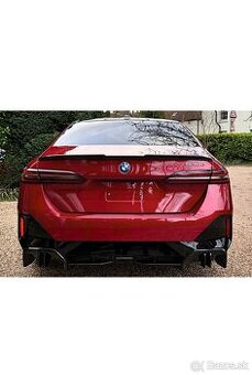 Predám M performance Black paket na BMW 5/i5 sedan 2023+