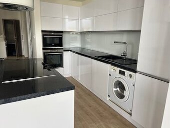 3 izb. byt s terasou, Žltá ul., novost. SLNEČNICE