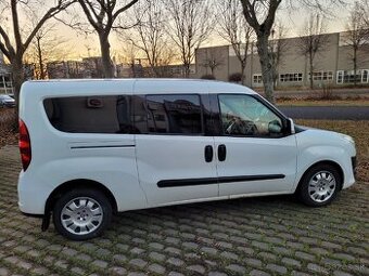 Predám Fiat doblo,5 miest, r.v. 2012,77 kw