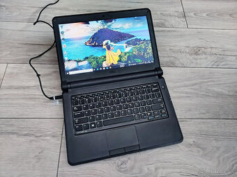 notebook Dell Latitude 3340 - Core i5, 8GB, 240GB SSD, W10