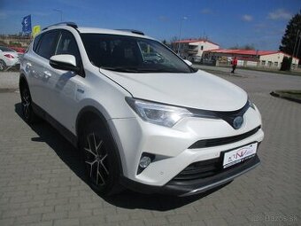 TOYOTA RAV4 2.5Hybrid 145 kW Executive e-CVT 12/2016