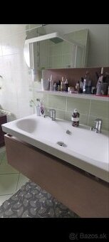 Predám kúpeľňový nábytok zn.Hatria