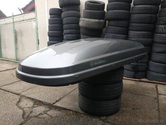 Predam uzamykatelny stresny box mercedes
