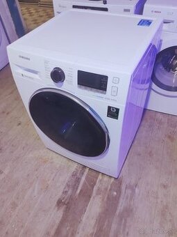 Predám chladničku so sušičkou Samsung 8kg