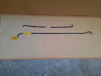 podpera kapoty Škoda Octavia