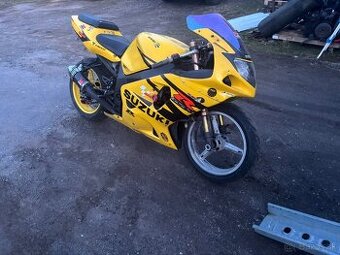 Suzuki GSX R 600 náhradní díly