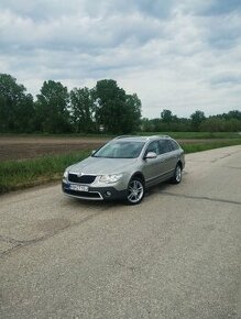 Škoda Superb 2 SCOUT combi 2.0TDI CR
