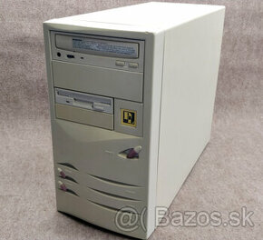 Historický retro PC Pentium 133