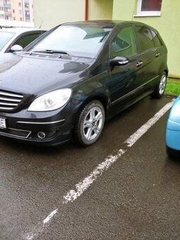 Mercedes Benz B180cdi