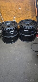 Predám plechové disky 6,5Jx16 ET 50 na suzuki vitara.