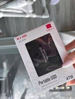 Externý SSD disk 4TB – nový, typ C, rýchly (420MB/s)