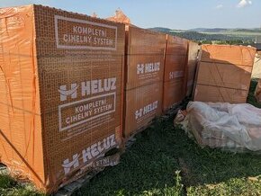 HELUZ FAMILY 44, 44-R a HELUZ UNI 30 - 1