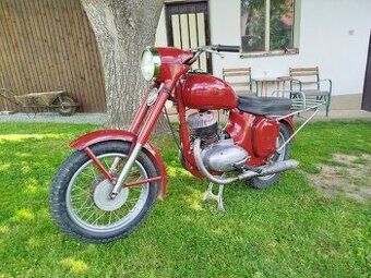 Jawa 250/559