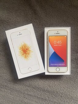iPhone SE - GOLD 64gb