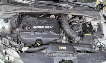 HYUNDAI i40 1.7 CRDi 2015 predám MOTOR D4FD, DVERe