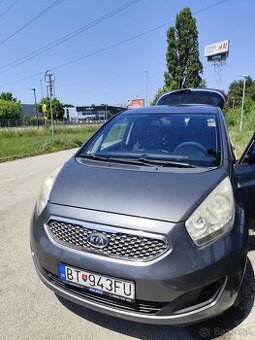 Šedá metalíza