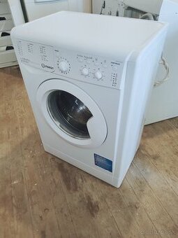 Predám práčku Indesit 5kg