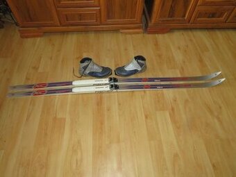 Predam bezkovy set,SALOMON,151 cm,SNS,c.36,supiny