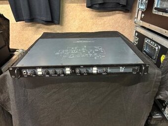 Ampeg B-1 USA 150 watt Rackmount Bass Amp