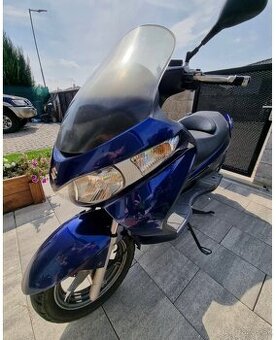 Predám Suzuki Burgman 200
