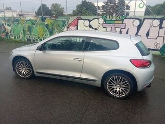 VW Scirocco 1.4 TSI 118kw 17 alu kola dovoz, tk 2027