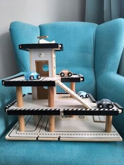 Drevená parkovacia garáž Jabadabado