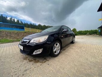 Opel Astra j 1.4 benzin