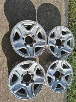 Predam hlinikove disky na  Toyota Land Cruiser J9. 16 zoll