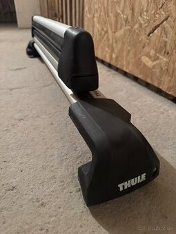 Stresny nosic Thule + nosic na lyze na Kia Ceed