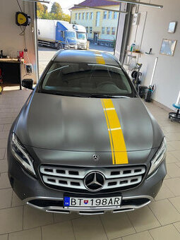 Mercedes-Benz GLA 200D 4MATIC FACELIFT