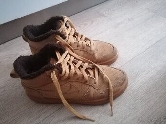 Predam zimné topanky zn. NIKE, vel. 38,5 - 39