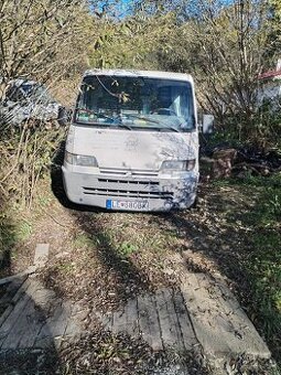 Predam do vavku Pezot boxsr 1.9 td