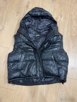 Dámska vesta značky ZARA