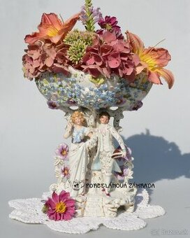 Starožitná žardiniera - porcelánová soška / misa