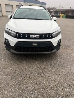 NOVÁ DACIA JOGGER TCE 110 5 miest