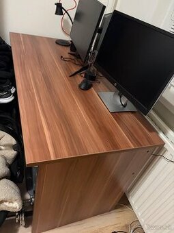 Herný / kancelársky stôl