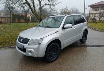 Suzuki Grand Vitara FL 1.9DDiS JLX-A 95KW R.v.05/2010 M5