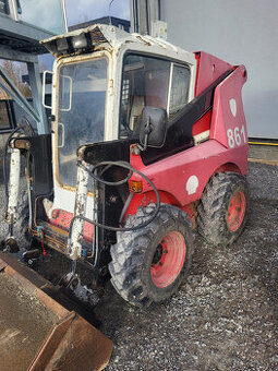 ponúkam novotný 861 motor zetor