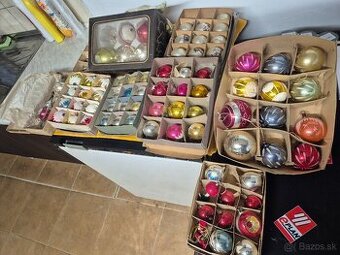 Predam vianocne ozdoby