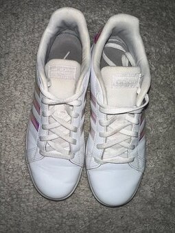 Adidas tenisky