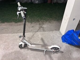 Elektrická kolobežka Xiaomi Mi Electric Scooter M365 White