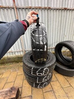 L60 4ks letné 215/75R16C