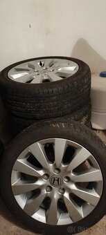 Predám originál sadu alu kolies R17 Honda Civic 225/45