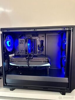 Ryzen 7 7800X3D RX 9070 XT 16GB 32GB RAM 2TB M.2 850W